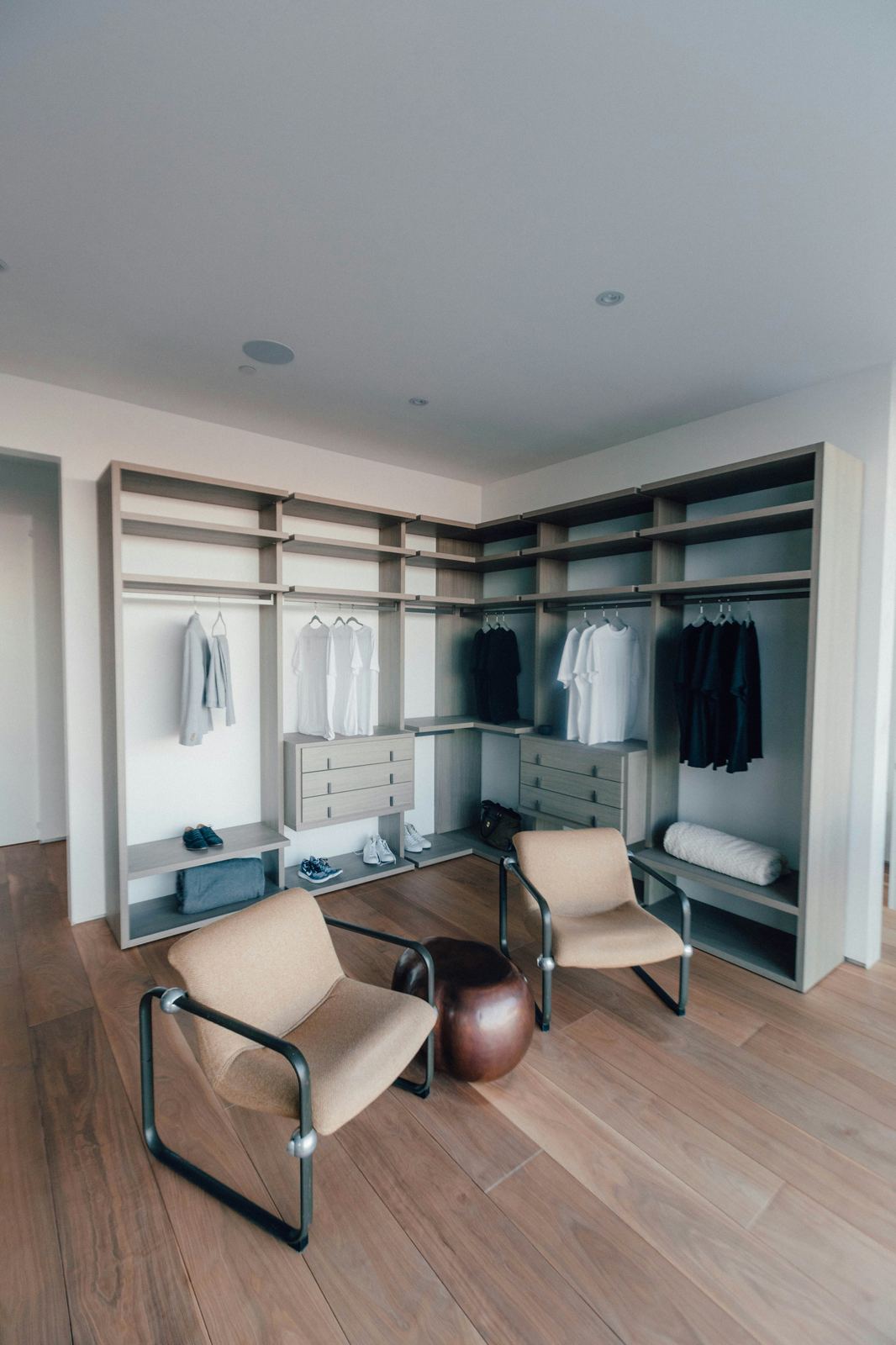 Referência - closet com zona de estar
